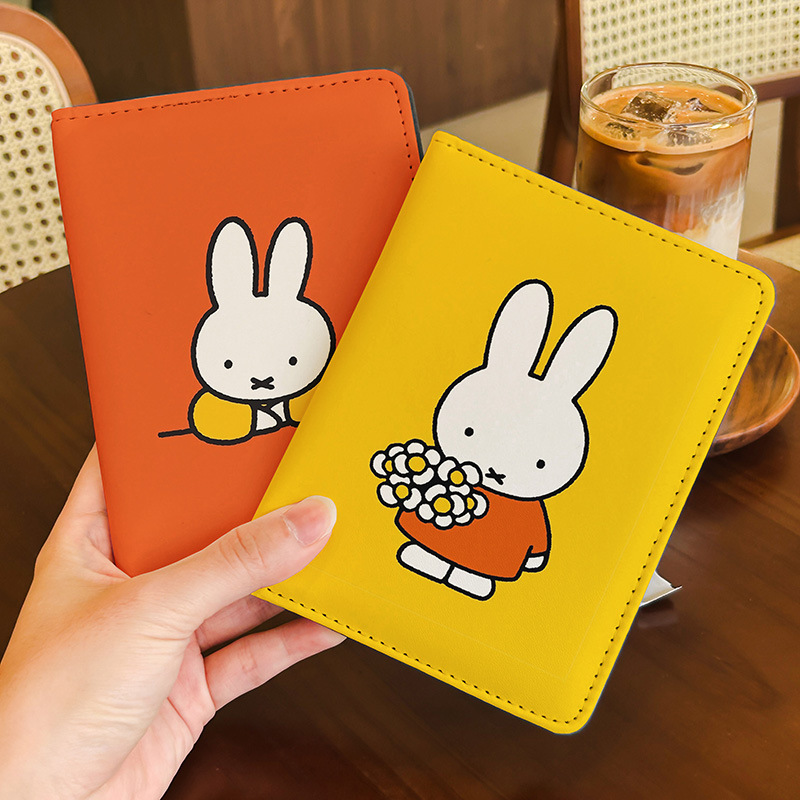 Kawaii Miffy Card Case ID Case - Travel Accessories Overseas recension och pris